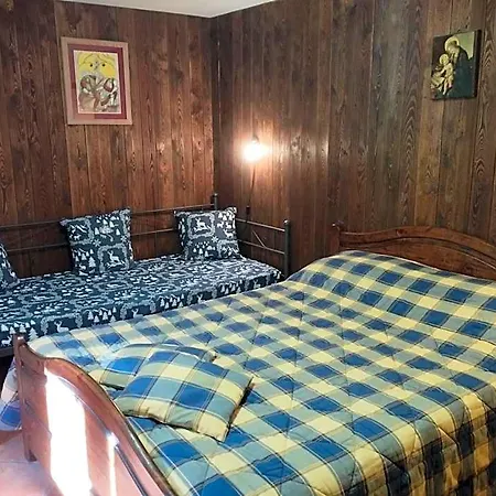 Hotel D'hotes Les Fleurs 3*