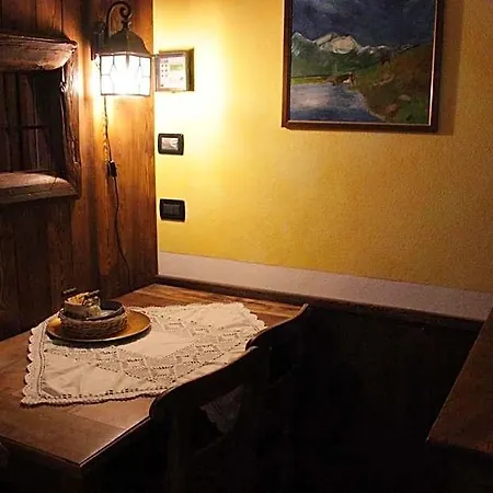 D'hotes Les Fleurs Hotel